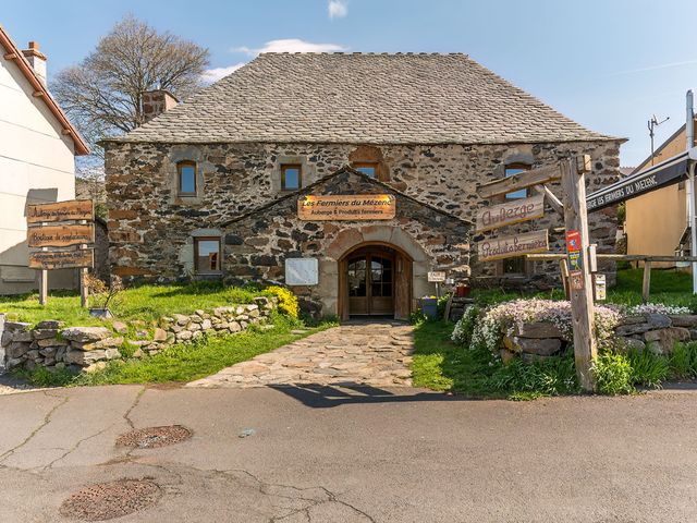 Auberge Les Fermiers du Mézenc L'auberge Les Fermiers du Mezenc